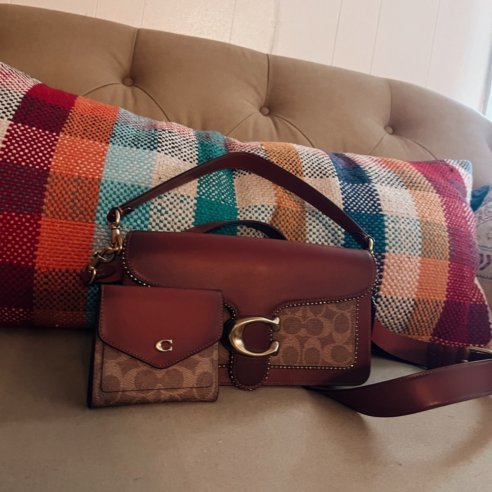 Coach Tabby crossbody/shoulder bag NWOT - Picture 3 of 9